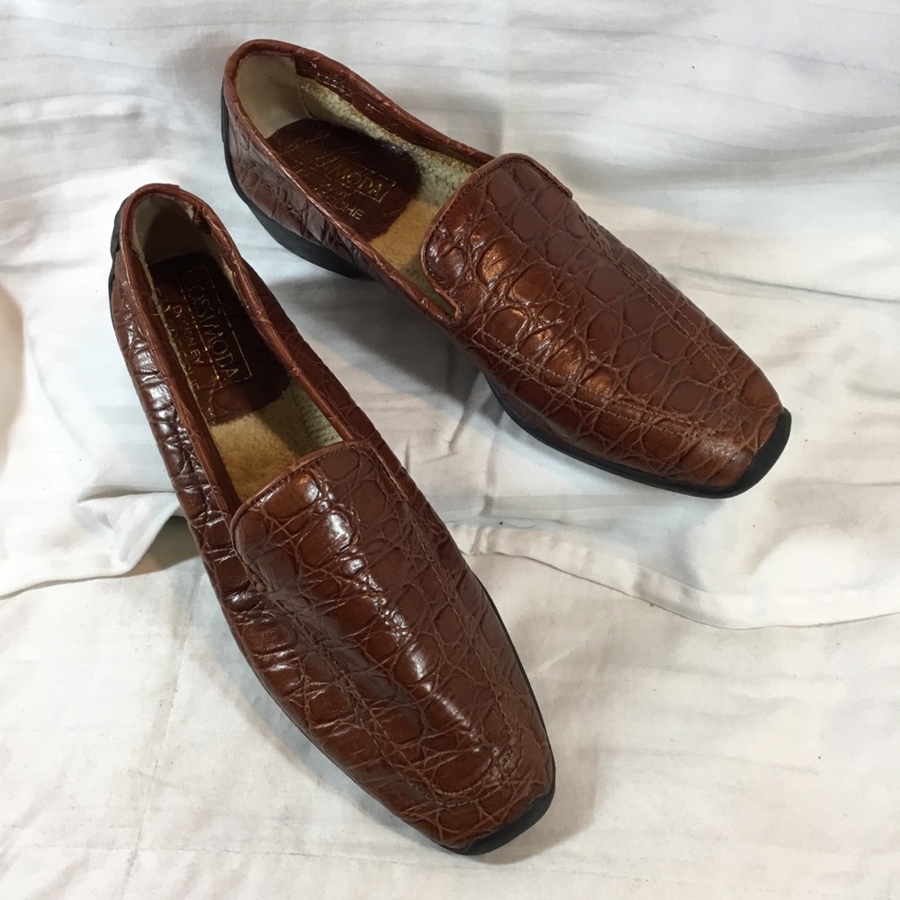 Woman’s loafers